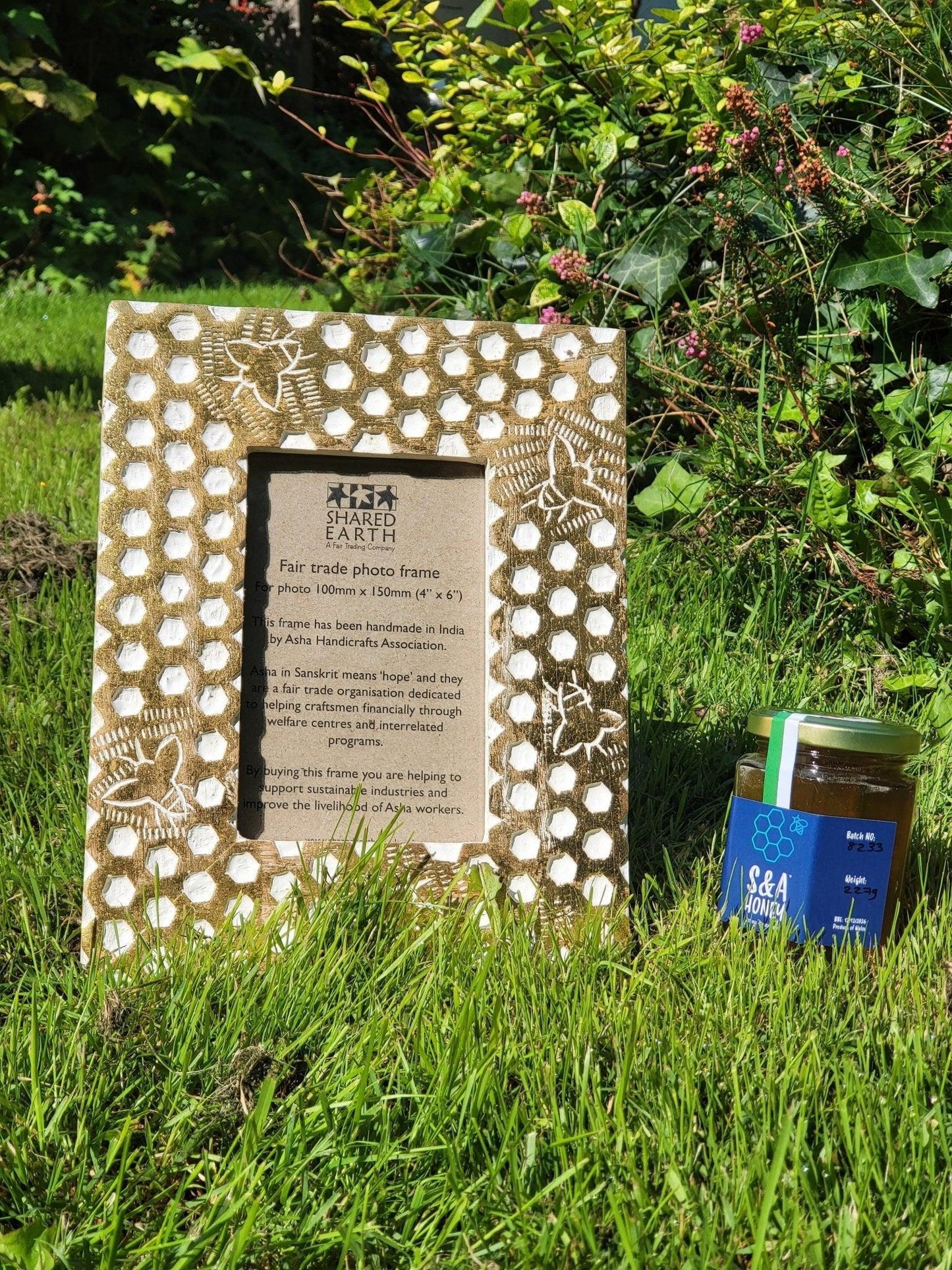 Honeycomb Bee Photo FrameBoho Photo