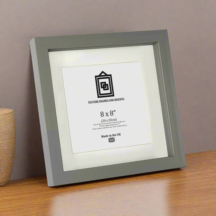 Deep Box Frame - Grey -  Perfect for showcasing 3-D images and objects