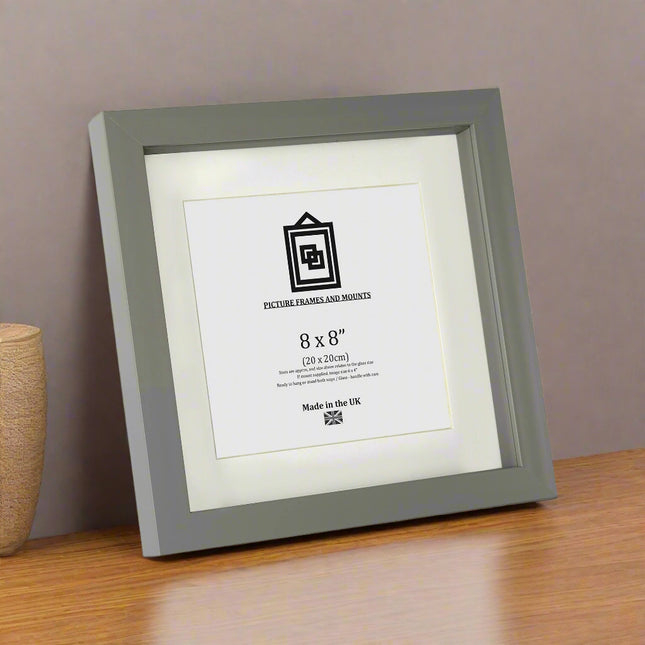 Deep Box Frame - Grey -  Perfect for showcasing 3-D images and objects