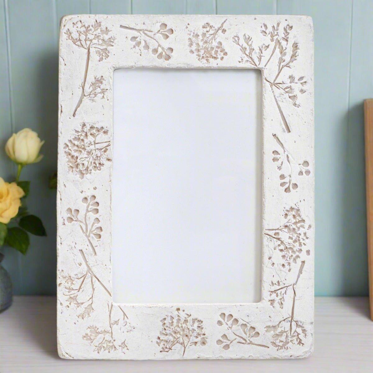 Flower Imprint Frame - 6x4FramesBoho Photo