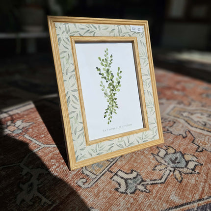 Olive Leaf Photo Frame - Natural Wood Finish - 7x5 Frame for Boho Memories7x5 FramesBoho Photo