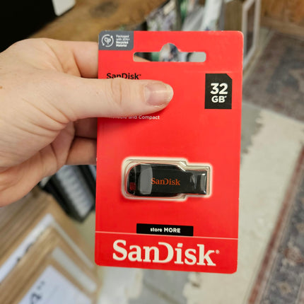 SanDisk Cruzer Blade USB - 32GBSeasonal & AccessoriesBoho Photo