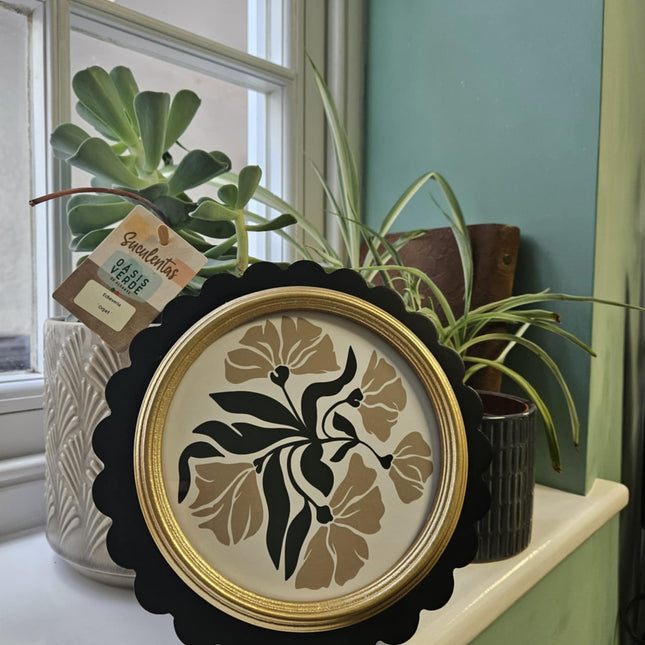 Wavy Edge Circle FrameBoho Photo
